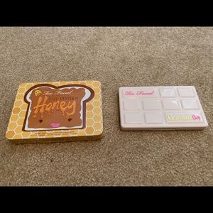 Too Faced Peanut Butter & Honey Palette Bundle